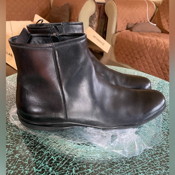 Prada Mens 9.5 Black Napa Leather Ankle Boots Side Zip 4T2011 Authenticated - Picture 12 of 14